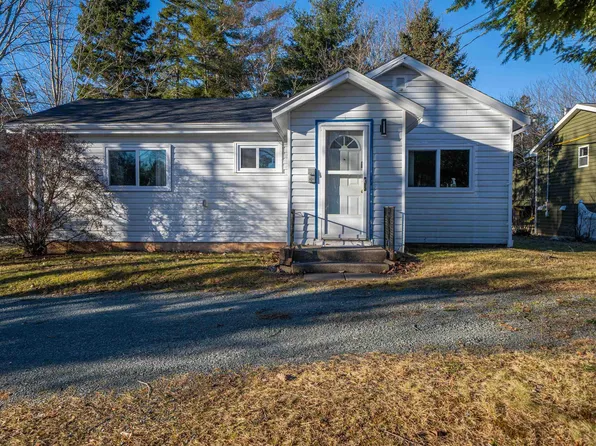 10 Sucker Brook Rd, Halifax, NS B4C 4E7
