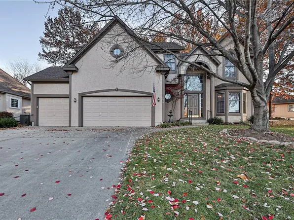 4615 NW 86th Pl, Kansas City, MO 64154