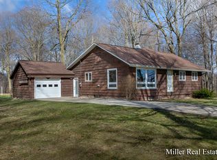 9148 S Bird Rd, Dowling, MI 49050