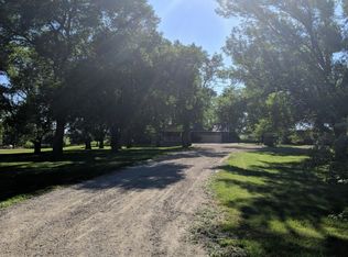 23270 20th St, Waldorf, MN 56091