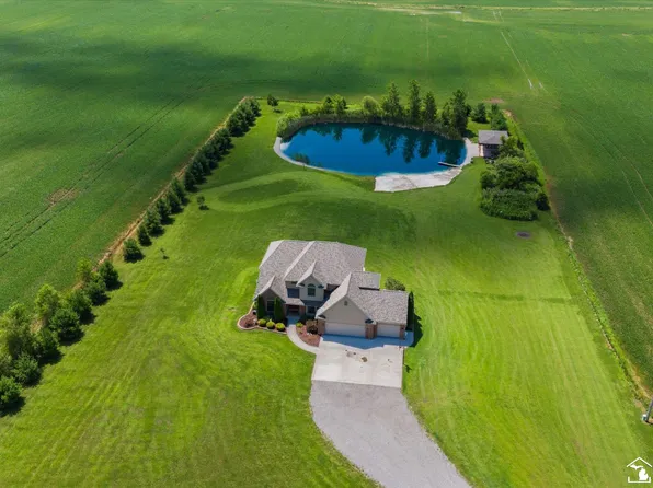 391 E Sub Station Rd, Temperance, MI 48182