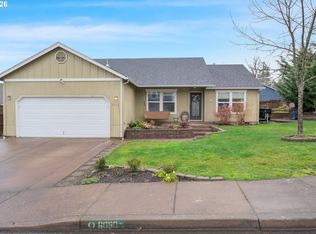 6050 Pebble Ct, Springfield, OR 97478