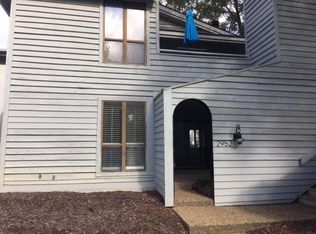 2952 Woodbridge Crossing Dr, Midlothian, VA 23112