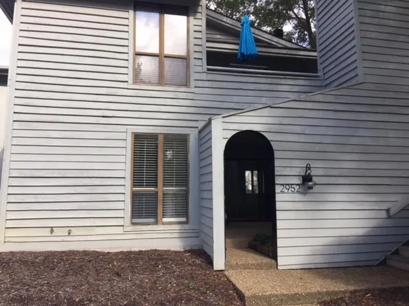 2952 Woodbridge Crossing Dr, Midlothian, VA 23112