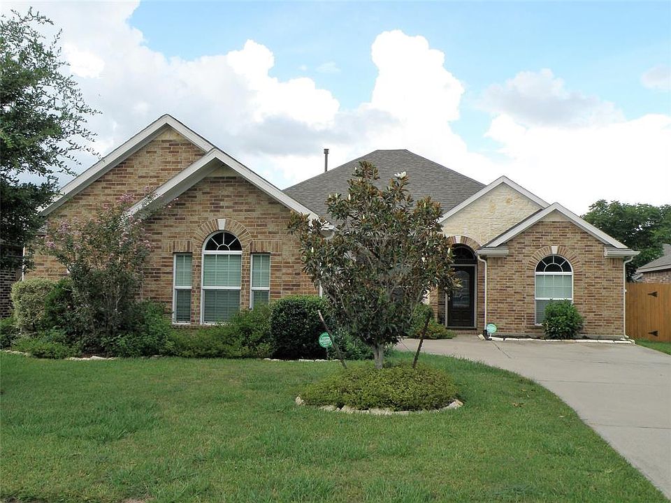 1st image of 4054 Basswood Dr