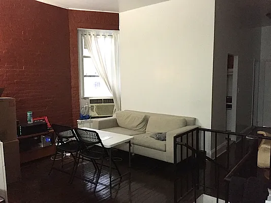 Rented by Friedman Roth Realty | media 23