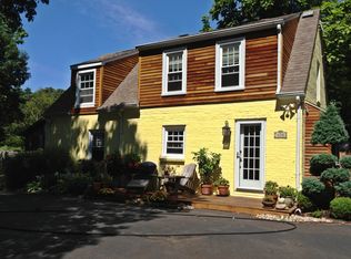 470 Meadow Rd, Kings Park, NY 11754