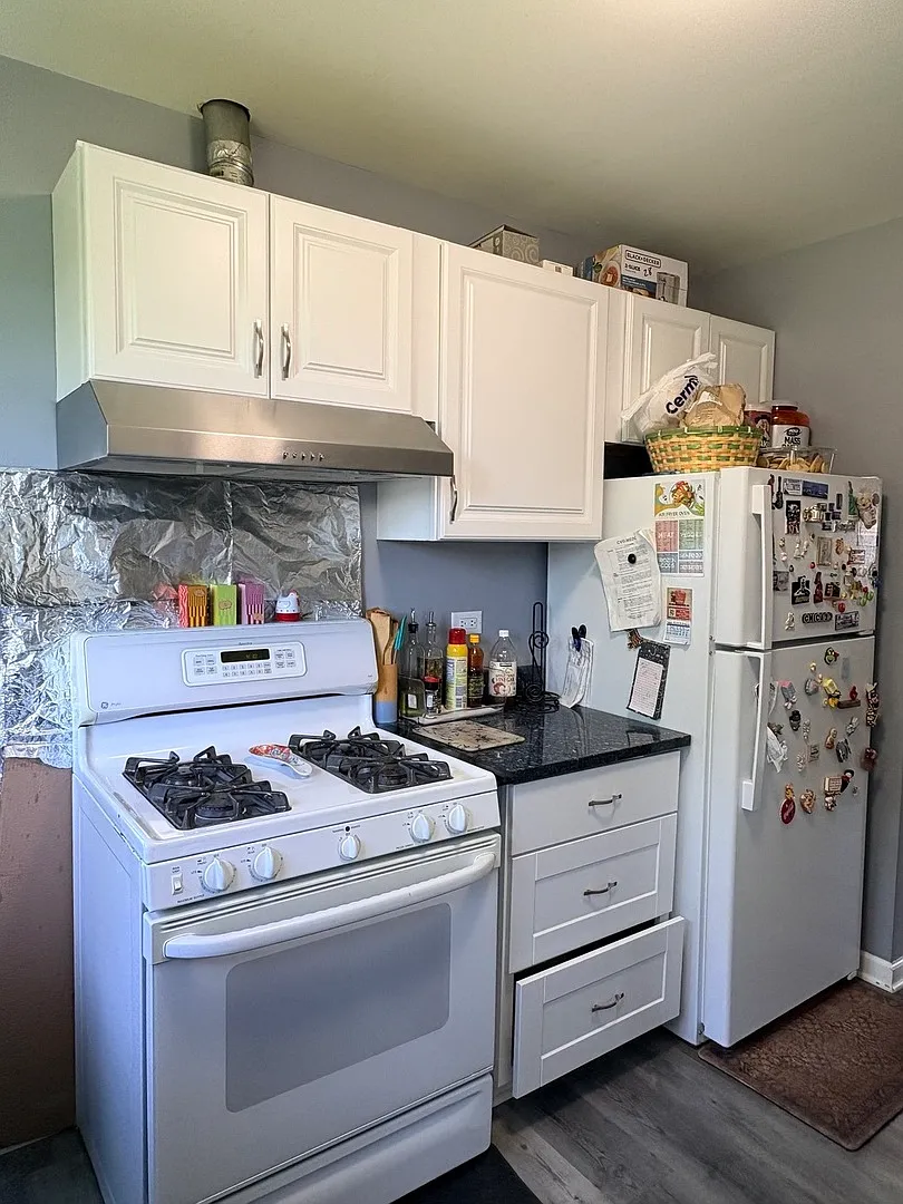 Building Photo - 1320 Foxcroft Dr