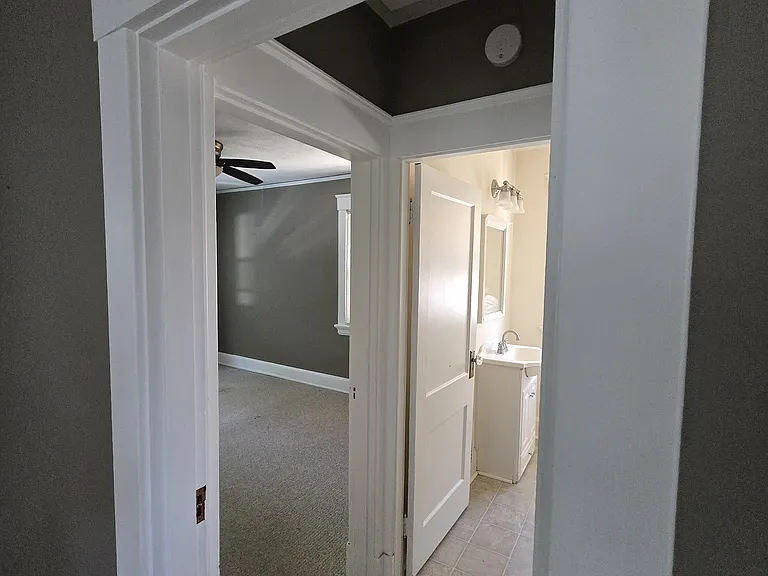 3637 Wilshire Ave #2 — Photo 6