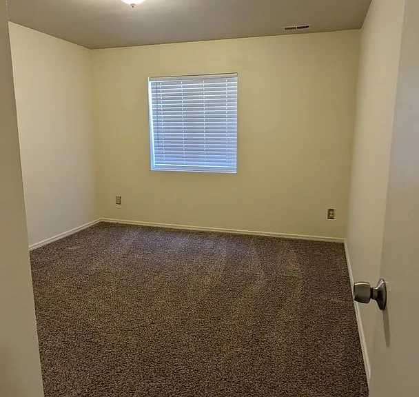 5444 Hicks Dr — Photo 19