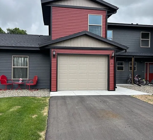 1600 Moonlight Ln SW #5 — Photo 2