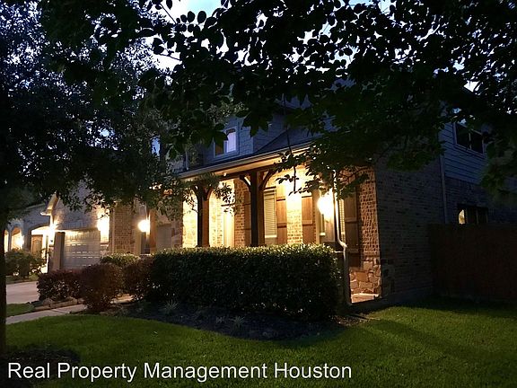 4th image of 16818 Cook Landing Dr