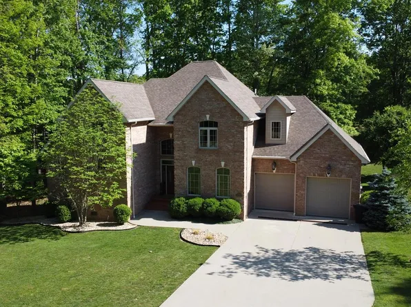 113 Glen Hue Ln, Daniels, WV 25832