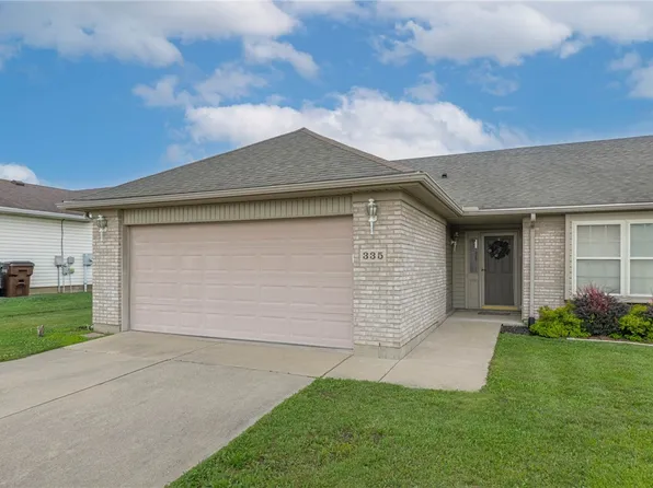 335 Whisper Ln, Xenia, OH 45385