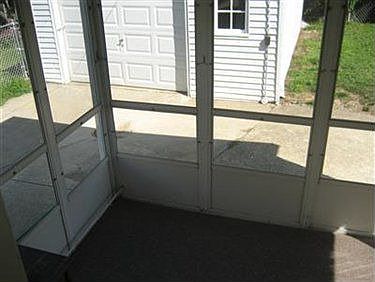 4th image of 19249 Stafford Ave