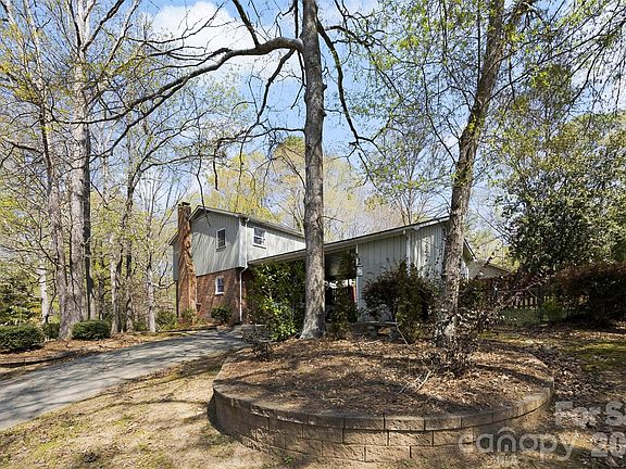 5th image of 501 Mountainbrook Rd