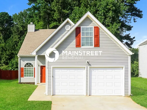 2618 W Meyer Dr, Morrow, GA 30260