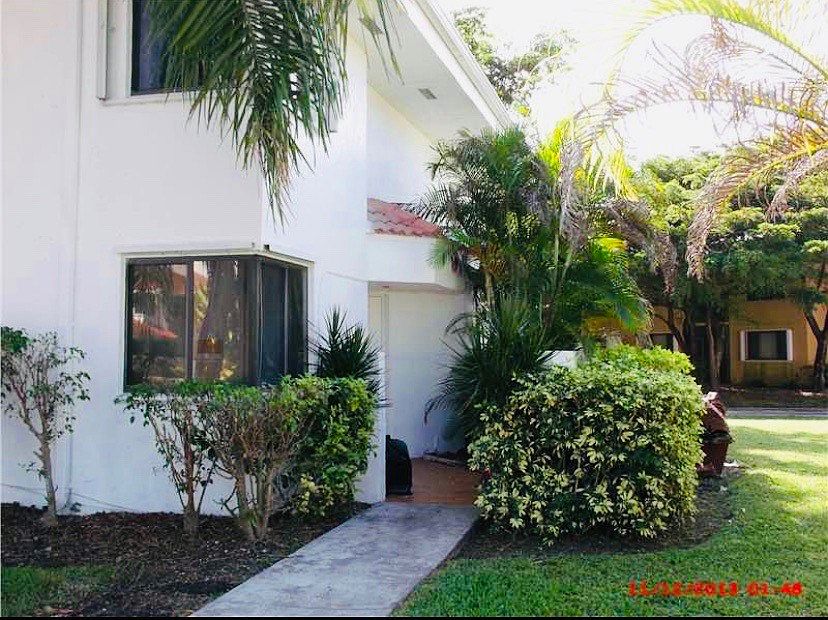 1st image of 9720 SW 138th Ave #9720