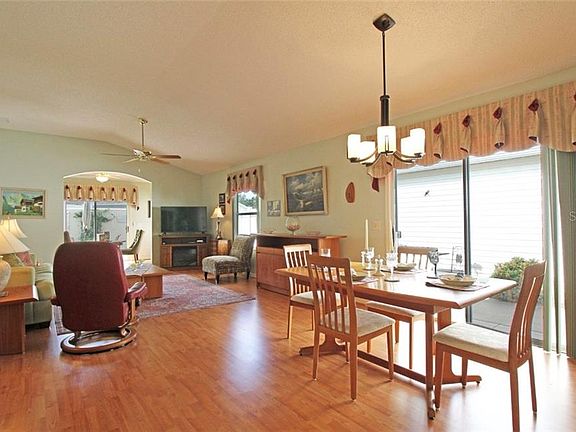 5th image of 8468 SE 177th Penman Pl