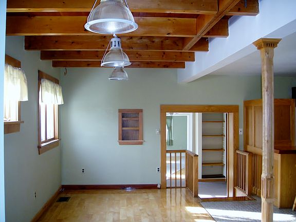 Spacious Dinning Area