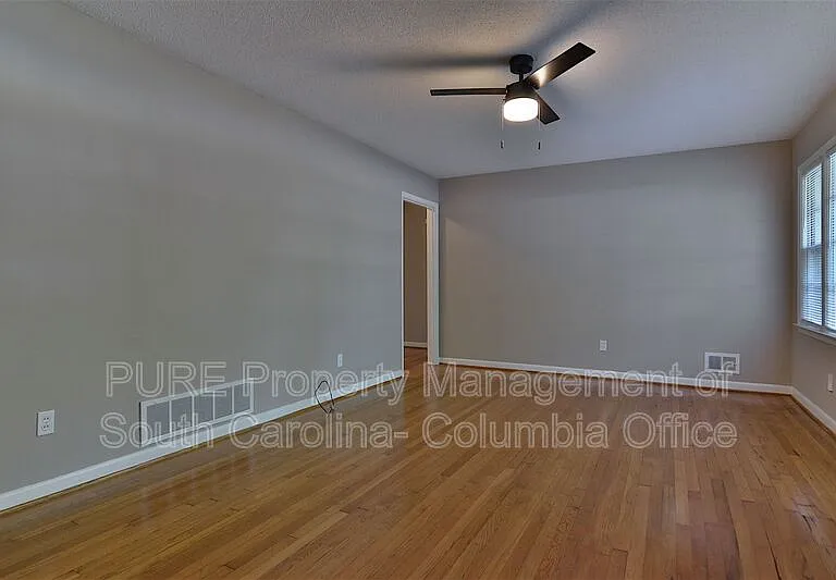 237 Pitney Rd — Photo 6