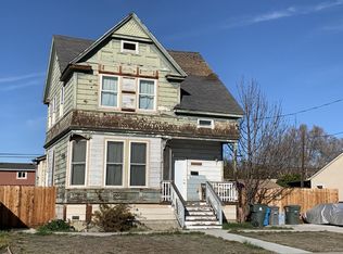 786 5th St, Hollister, CA 95023