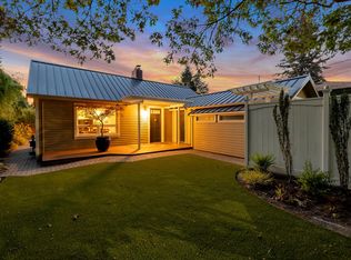 4133 55th Ave SW, Seattle, WA 98116