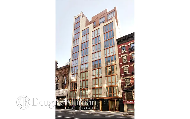 Rented by Douglas Elliman | media 21