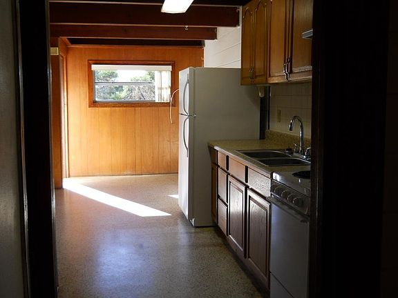 4th image of 500 Tecumseh Avenue 3