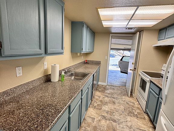 Kitchen leading to the garage