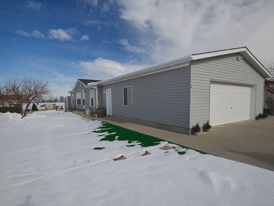 2nd image of 764 Broadmore Way