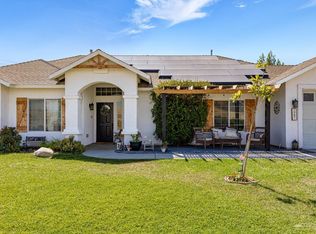 19601 Meadows Rd, Tehachapi, CA 93561