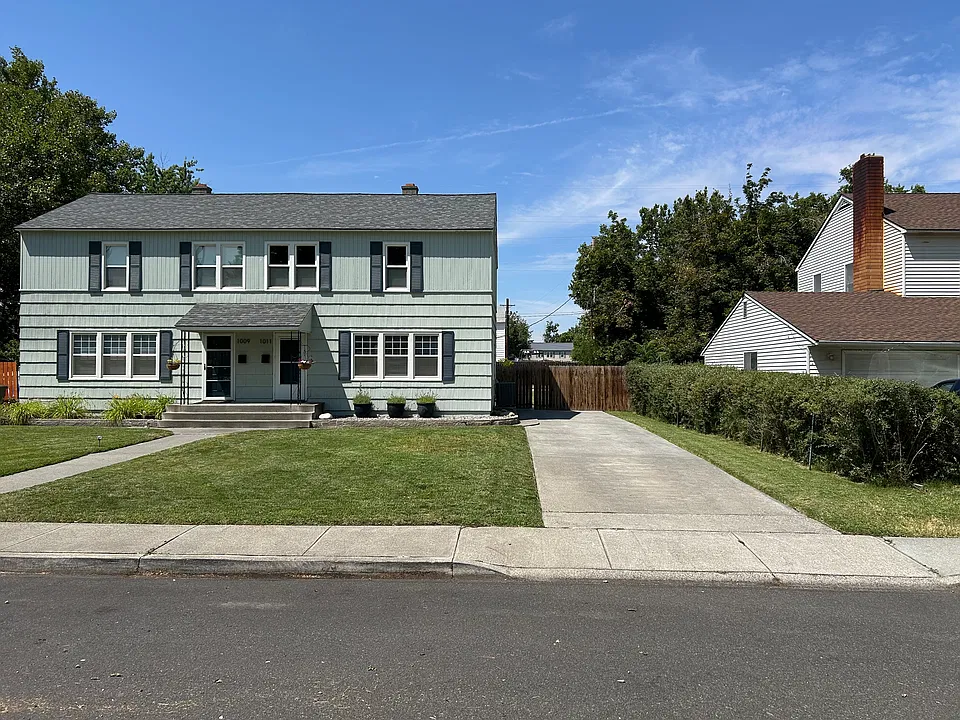 1011 McPherson Ave
