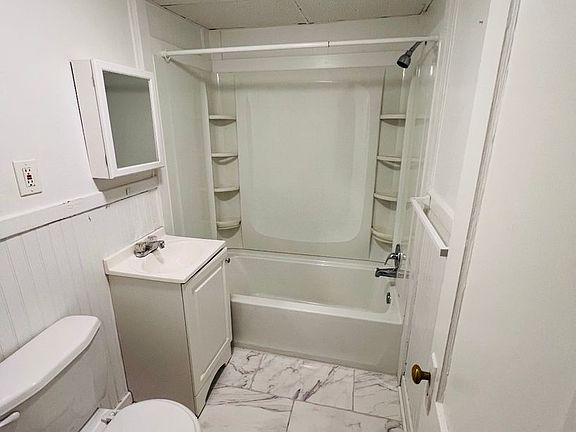 2nd image of 1302 5th Ave Floor 2
