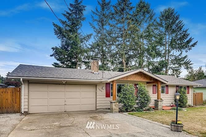1st image of 15635 SE 262nd Pl