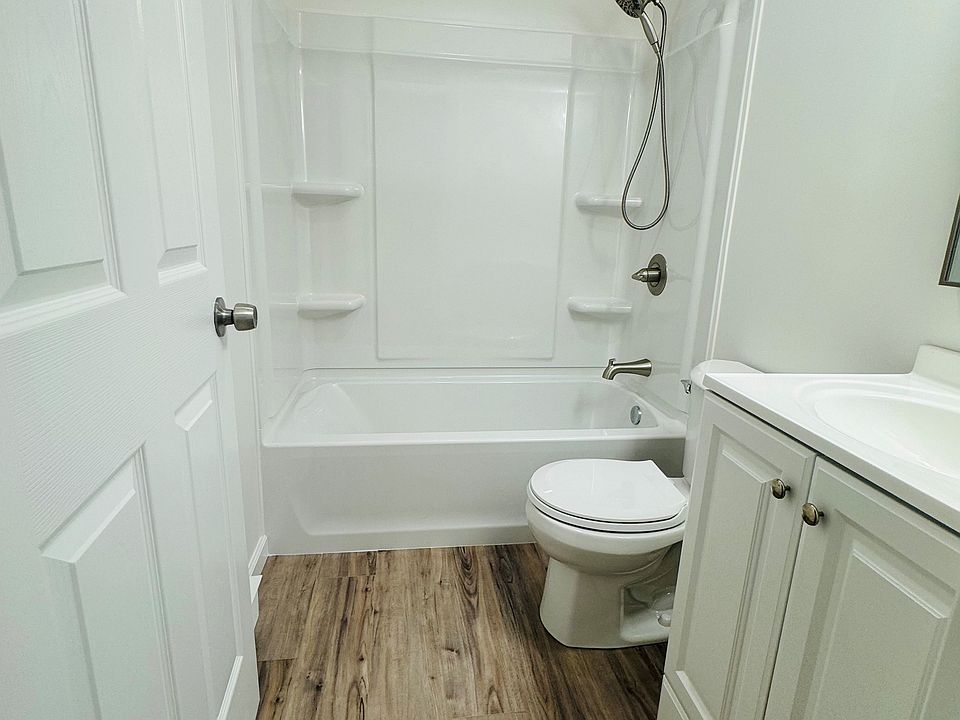 Brand new, fully renovated bathroom.