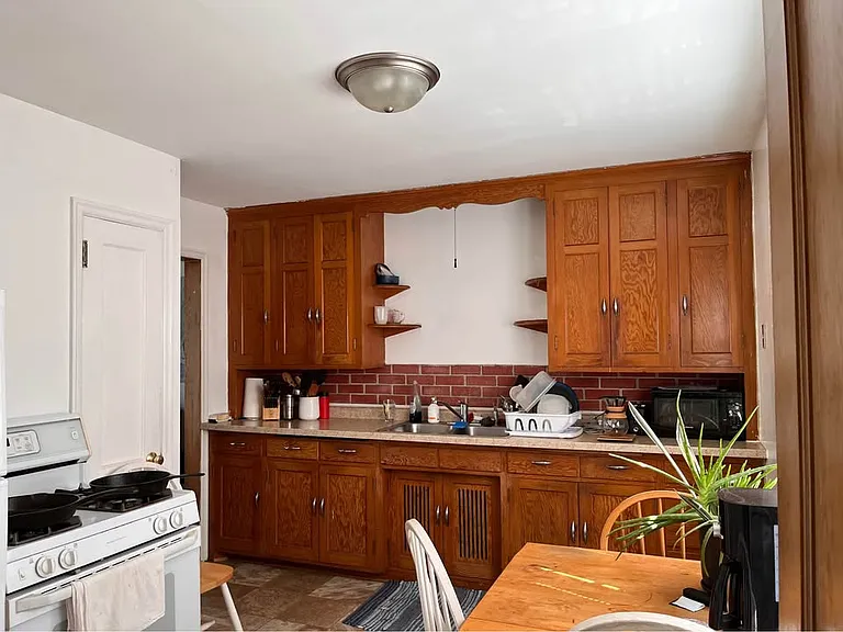 1491 Larpenteur Ave W #2 — Photo 3
