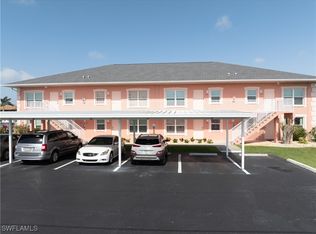 4544 SE 5th Pl APT 107, Cape Coral, FL 33904