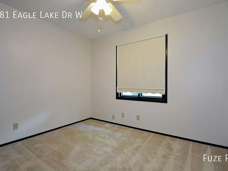 481 W Eagle Lake Dr — Photo 12