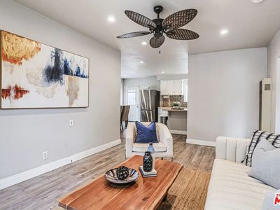 667 E 113th St, Los Angeles, CA, 90059
