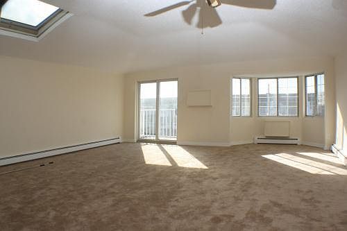 3rd image of 1229 E 80th St #180