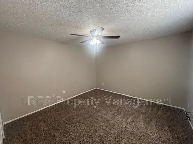4638 Lighthouse Cir #1 — Photo 13