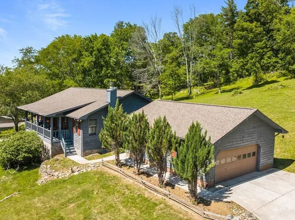 227 Lone Ridge Ln, Clinton, TN 37716