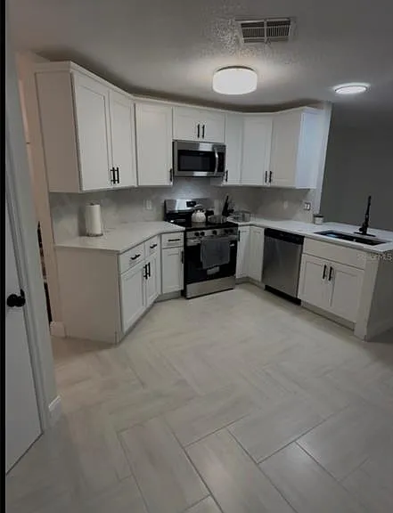 182 Pinewood Cir — Photo 3