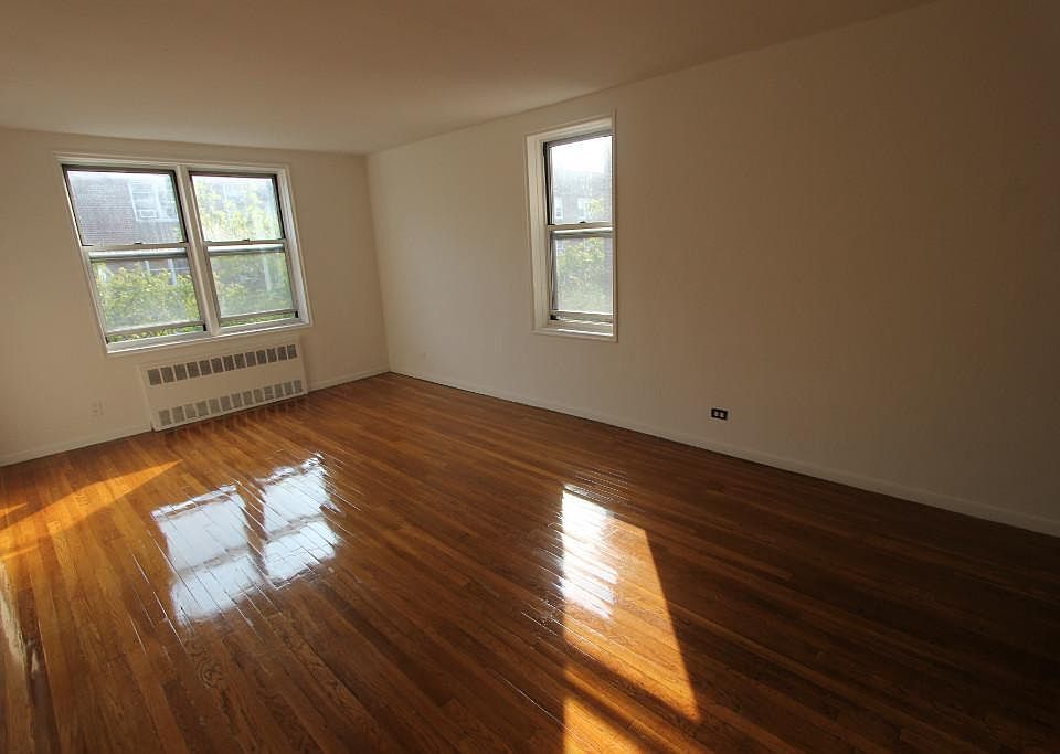 1st image of 10101 67th Dr APT 2H