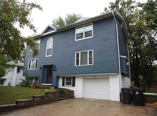 723 Lilac Ln, Cedar Falls, IA 50613