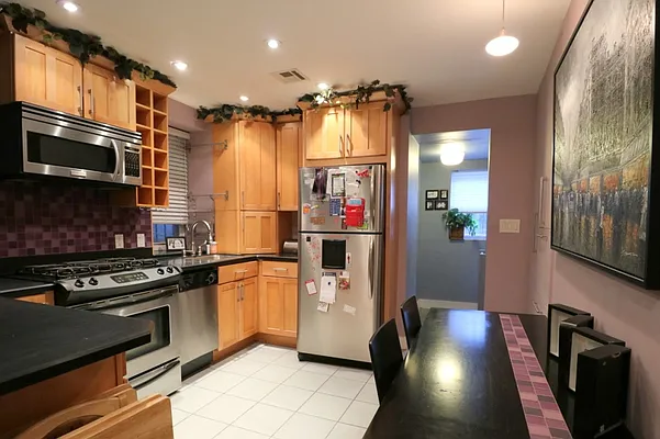 Rented by Corcoran | media 2