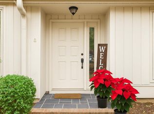 115 Gristmill Ln, Chapel Hill, NC 27514