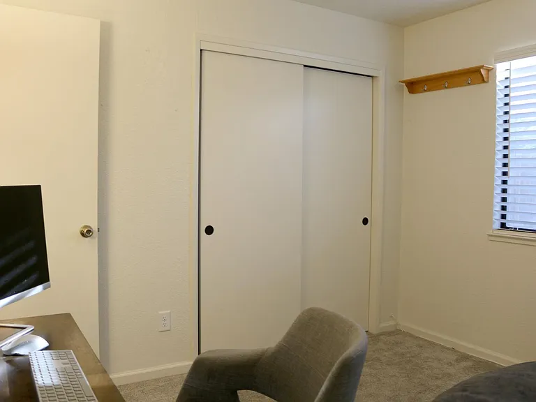 205 Lilac Ave — Photo 14