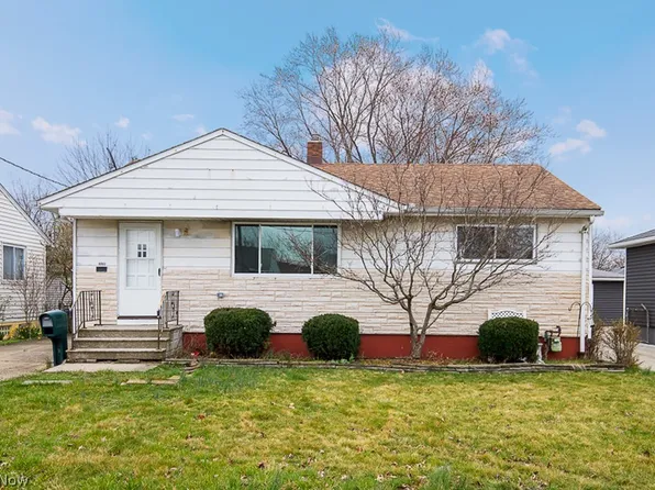 6063 Robert Dr, Brookpark, OH 44142